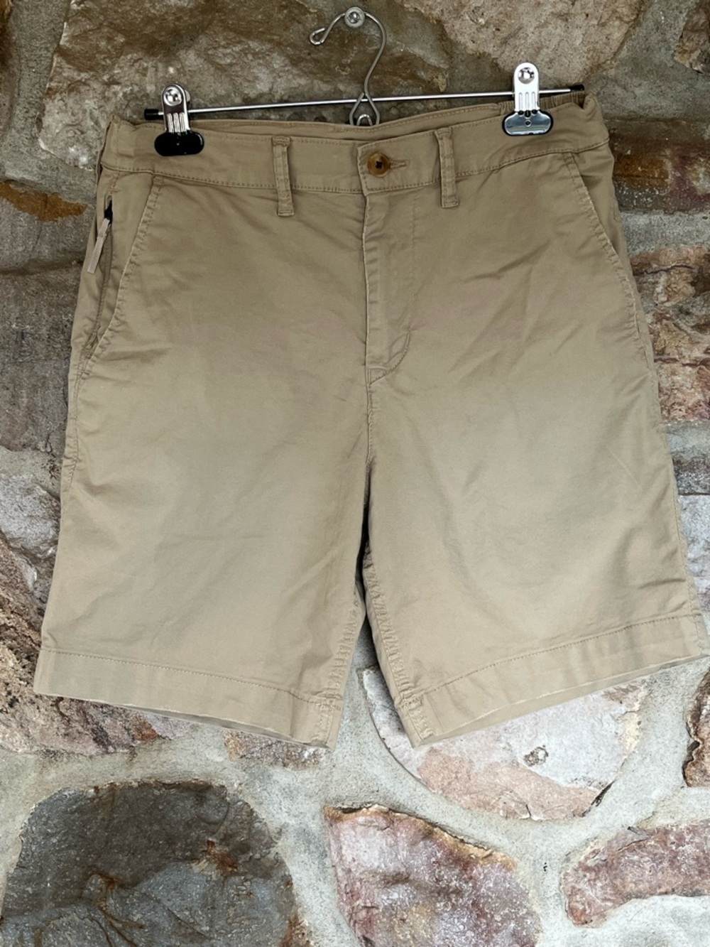 NWT American Eagle Classic Flex Khaki Men’s Short size 28